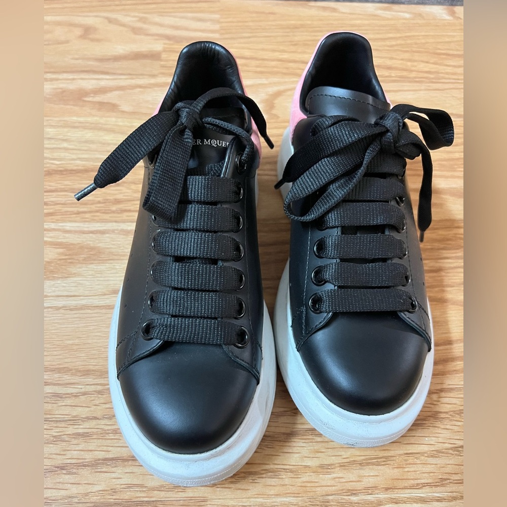 Alexander McQueen Black and Pink Sneakers - Picture 6 of 11